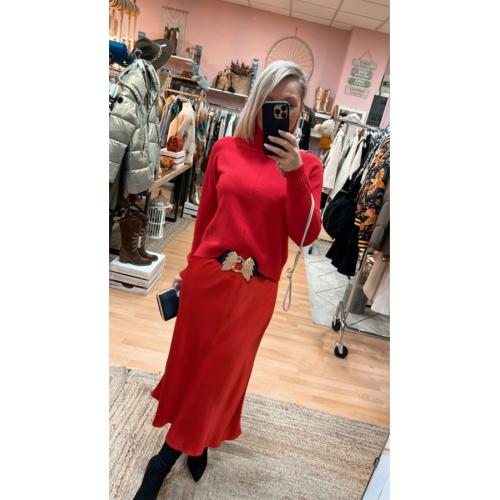 Falda saten, color - rojo, tallas - talla unica 1