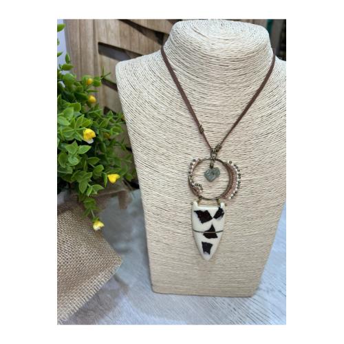 Collar arusha 1
