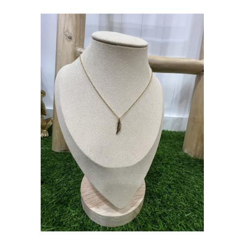 Collar pluma dorada 1