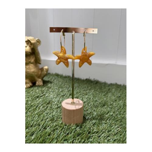 Pendiente estrellita mar  mostaza 1